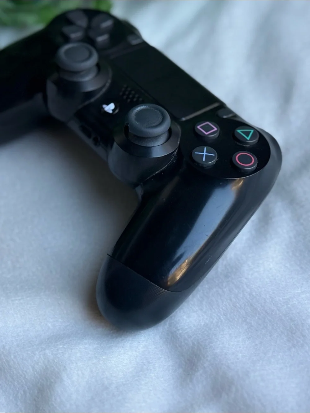 Sony black dualshock